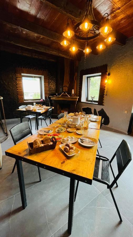 Hotel Hobbiton Near Vardzia Caves T'mogvi Dış mekan fotoğraf